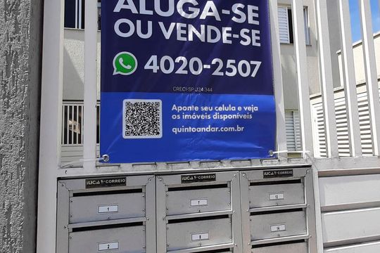 Plaquinha Instalada de apartamento para alugar com 1 quarto, 34m² em Vila Santa Clara, São Paulo
