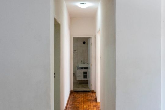 Corredor de apartamento para alugar com 2 quartos, 97m² em Cambuci, São Paulo