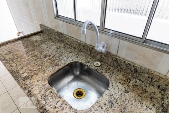 Cozinha de apartamento para alugar com 2 quartos, 97m² em Cambuci, São Paulo