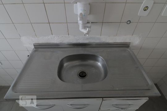 Cozinha  - pia de apartamento para alugar com 2 quartos, 47m² em Vila Carlos de Campos, São Paulo