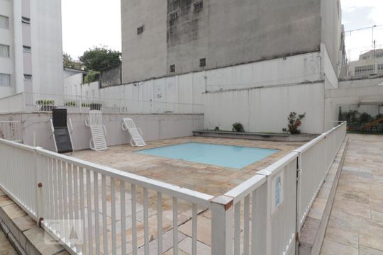 Área comum - Piscina infantil de apartamento para alugar com 2 quartos, 47m² em Vila Carlos de Campos, São Paulo