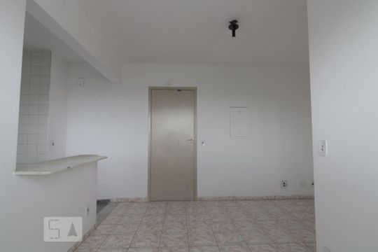 Sala  de apartamento para alugar com 2 quartos, 47m² em Vila Carlos de Campos, São Paulo