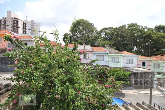 Vista de casa à venda com 3 quartos, 137m² em Vila Moinho Velho, São Paulo