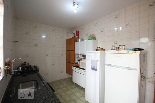 Cozinha de casa à venda com 3 quartos, 137m² em Vila Moinho Velho, São Paulo