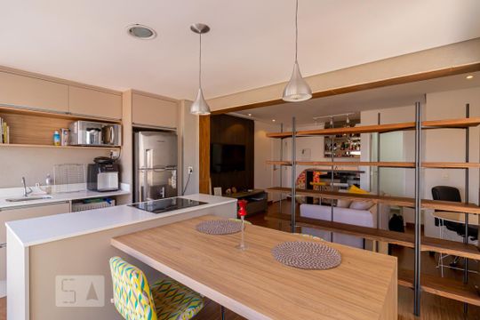 Varanda  de kitnet/studio para alugar com 1 quarto, 49m² em Vila Mariana, São Paulo