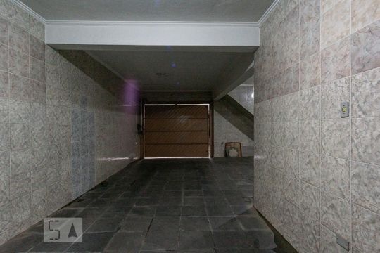 Garagem de casa à venda com 3 quartos, 250m² em Vila dos Andrades, São Paulo