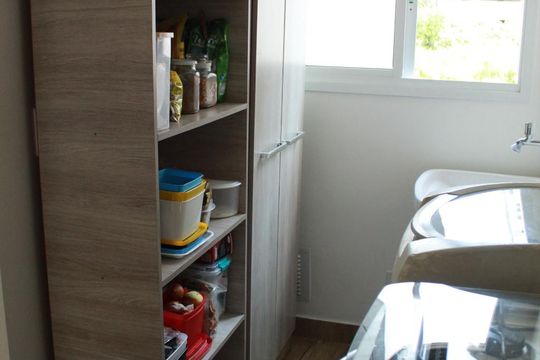 Cozinha de apartamento à venda com 2 quartos, 51m² em Centro, Canoas