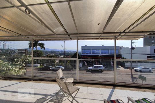 Sacada de casa à venda com 4 quartos, 300m² em Boa Vista, Novo Hamburgo
