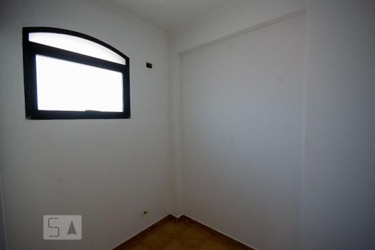 Quarto de Serviço de apartamento para alugar com 4 quartos, 250m² em Jardim Vila Mariana, São Paulo