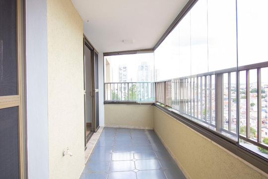 Sacada de apartamento para alugar com 3 quartos, 180m² em Centro, Jundiaí
