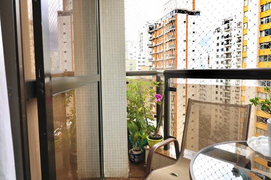 Sala - Varanda de apartamento à venda com 3 quartos, 200m² em Santa Cecília, São Paulo