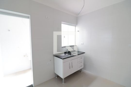Cozinha de casa de condomínio para alugar com 2 quartos, 83m² em Penha de França, São Paulo
