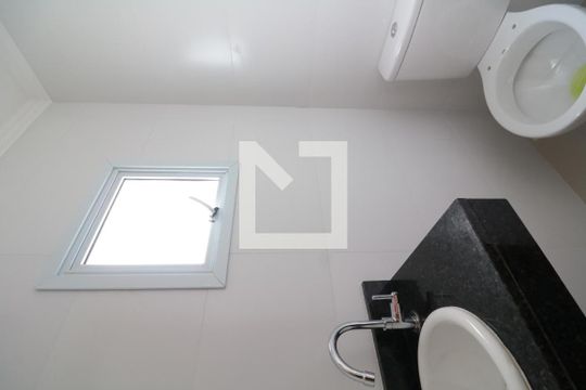 Lavabo de casa de condomínio para alugar com 2 quartos, 83m² em Penha de França, São Paulo
