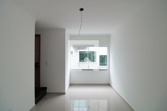 Casa de Condomínio para alugar com 2 quartos, 83m² em Penha de França, São Paulo
