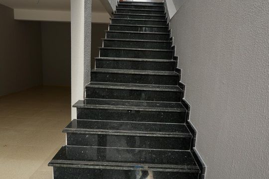 Escada de casa à venda com 3 quartos, 125m² em Gopoúva, Guarulhos