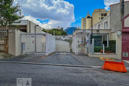 Fachada de apartamento para alugar com 3 quartos, 110m² em Vila Leonor, São Paulo
