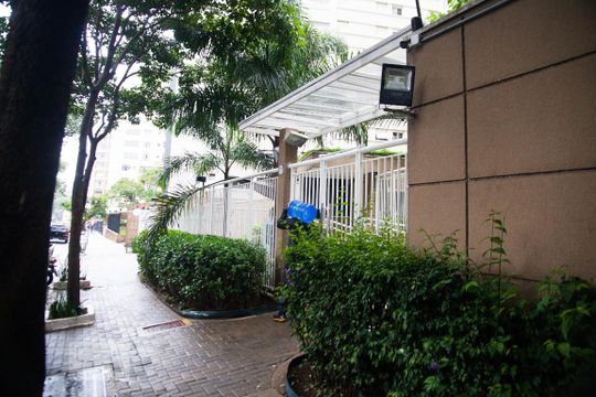 Fachada do bloco de apartamento para alugar com 2 quartos, 47m² em Bela Vista, São Paulo