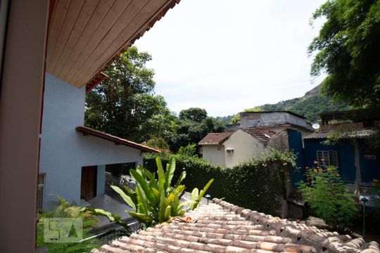 Suite principal vista de casa de condomínio à venda com 4 quartos, 256m² em São Francisco, Niterói