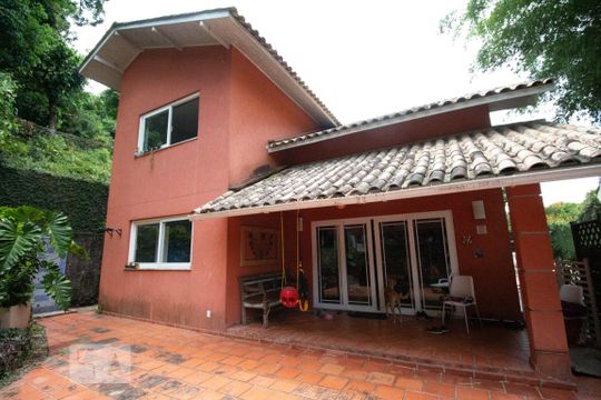 Varanda de casa de condomínio à venda com 4 quartos, 256m² em São Francisco, Niterói