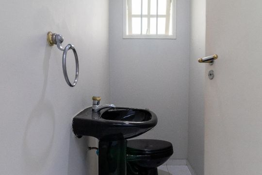 Lavabo 2 de casa para alugar com 3 quartos, 198m² em Jardim Paulistano, São Paulo