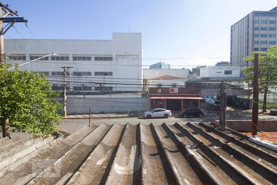 Vista do quarto 1 de casa à venda com 6 quartos, 240m² em Vila Tramontano, São Paulo