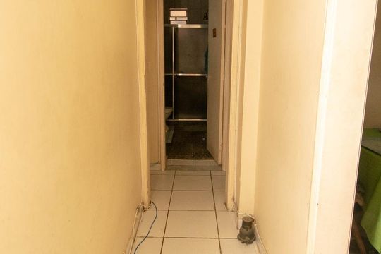 Corredor de apartamento à venda com 3 quartos, 100m² em Copacabana, Rio de Janeiro