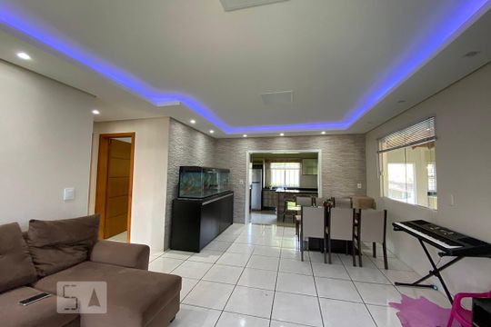 Sala de Estar de casa à venda com 2 quartos, 117m² em São José, Novo Hamburgo
