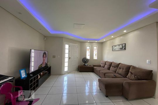 Casa à venda com 2 quartos, 117m² em São José, Novo Hamburgo