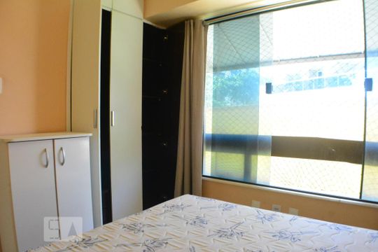 Quarto 1 de apartamento para alugar com 2 quartos, 63m² em Armação, Salvador