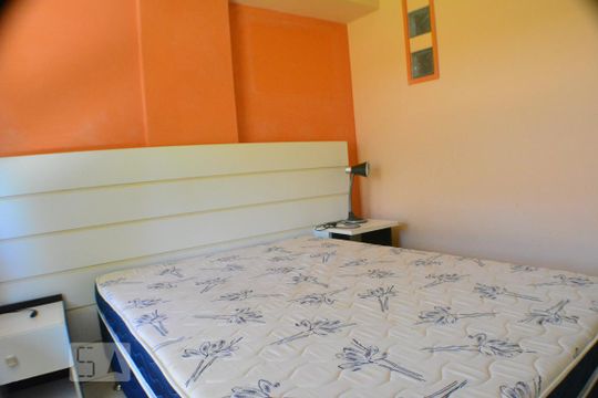 Quarto 1 de apartamento para alugar com 2 quartos, 63m² em Armação, Salvador