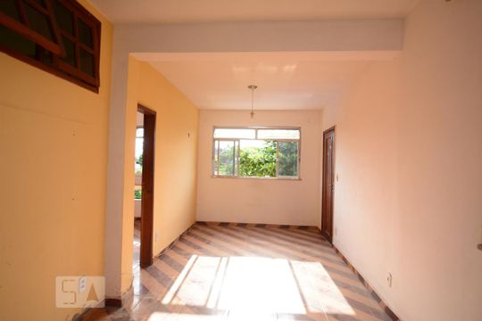 Apartamento para alugar com 2 quartos, 100m² em Vista Alegre, Rio de Janeiro