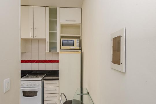 Cozinha de apartamento para alugar com 2 quartos, 70m² em Caiçara-adelaide, Belo Horizonte