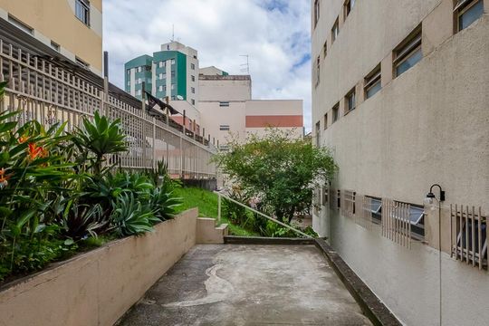 Garagem de apartamento para alugar com 2 quartos, 70m² em Caiçara-adelaide, Belo Horizonte