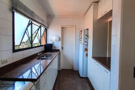 Cozinha
de apartamento para alugar com 3 quartos, 185m² em Vila Mariana, São Paulo