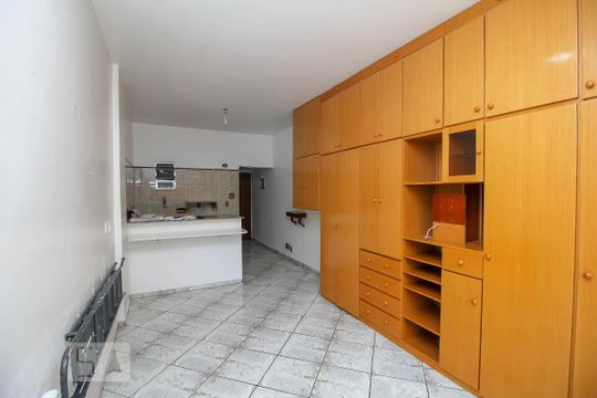 Quarto  de kitnet/studio à venda com 1 quarto, 40m² em Centro, Rio de Janeiro