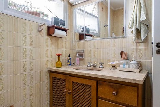 Banheiro de apartamento à venda com 2 quartos, 120m² em Sumarezinho, São Paulo