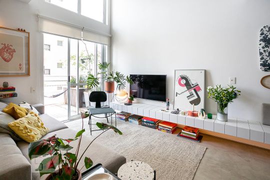 Sala de apartamento à venda com 1 quarto, 74m² em Vila Madalena, São Paulo