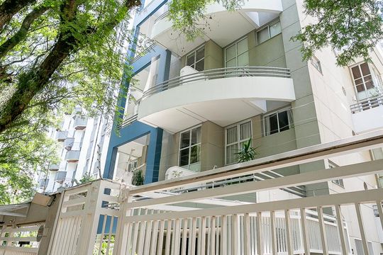 Fachada de apartamento à venda com 1 quarto, 74m² em Vila Madalena, São Paulo