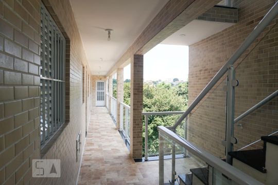 Corredor do Andar de apartamento para alugar com 2 quartos, 41m² em Parque Boturussu, São Paulo