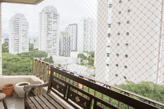 Varanda de apartamento para alugar com 4 quartos, 328m² em Santo Amaro, São Paulo