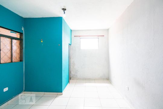 Quarto e Sala de casa para alugar com 1 quarto, 30m² em Jardim Cidade Pirituba, São Paulo