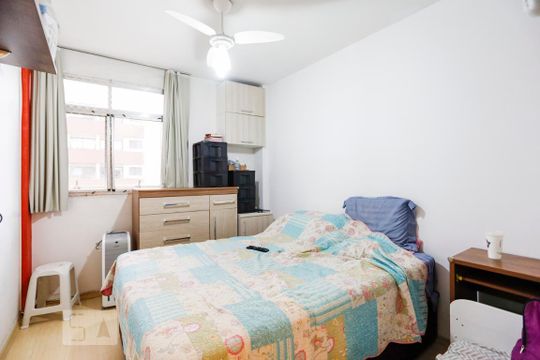 Quarto de apartamento à venda com 1 quarto, 45m² em Consolação, São Paulo