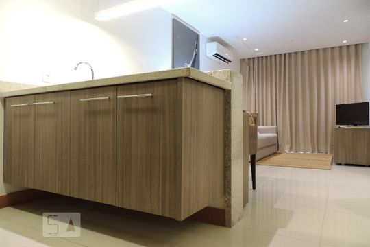 Cozinha - Armários de apartamento para alugar com 1 quarto, 46m² em Jacarepaguá, Rio de Janeiro