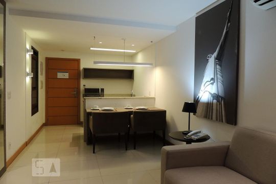 Cozinha de apartamento para alugar com 1 quarto, 46m² em Jacarepaguá, Rio de Janeiro