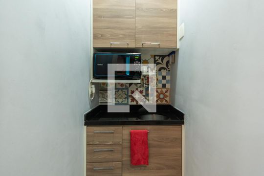 Cozinha de kitnet/studio à venda com 0 quarto, 24m² em Praça da Bandeira, Rio de Janeiro