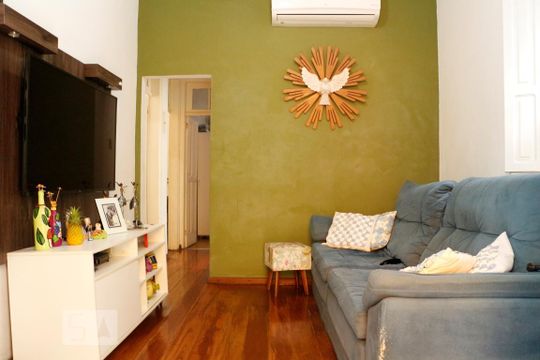 Sala de casa à venda com 3 quartos, 240m² em Méier, Rio de Janeiro