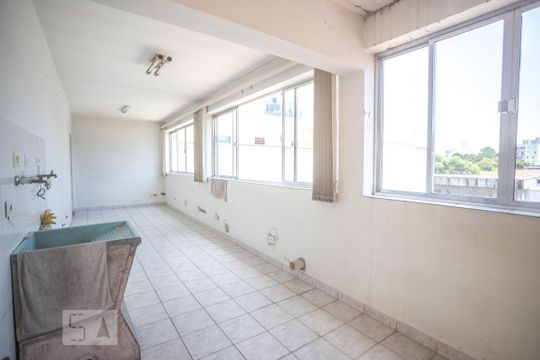 Área de serviço de casa à venda com 3 quartos, 398m² em Taboão, São Bernardo do Campo
