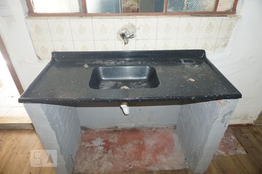 Sala/Cozinha de casa para alugar com 2 quartos, 12m² em Jardim Arize, São Paulo