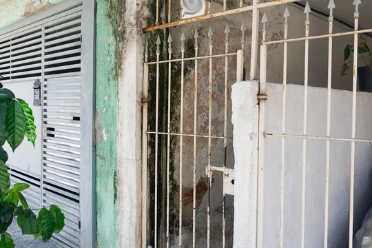 Fachada de casa para alugar com 2 quartos, 12m² em Jardim Arize, São Paulo