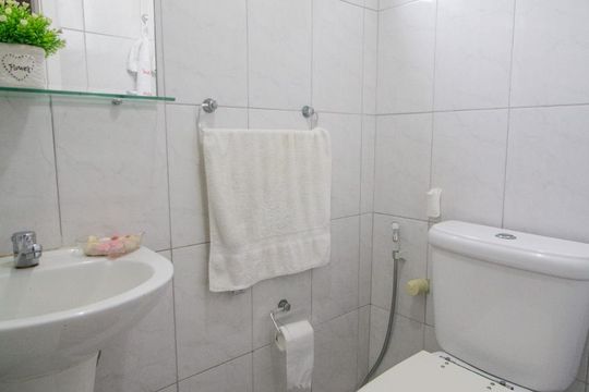 Lavabo de apartamento à venda com 3 quartos, 400m² em Recreio dos Bandeirantes, Rio de Janeiro